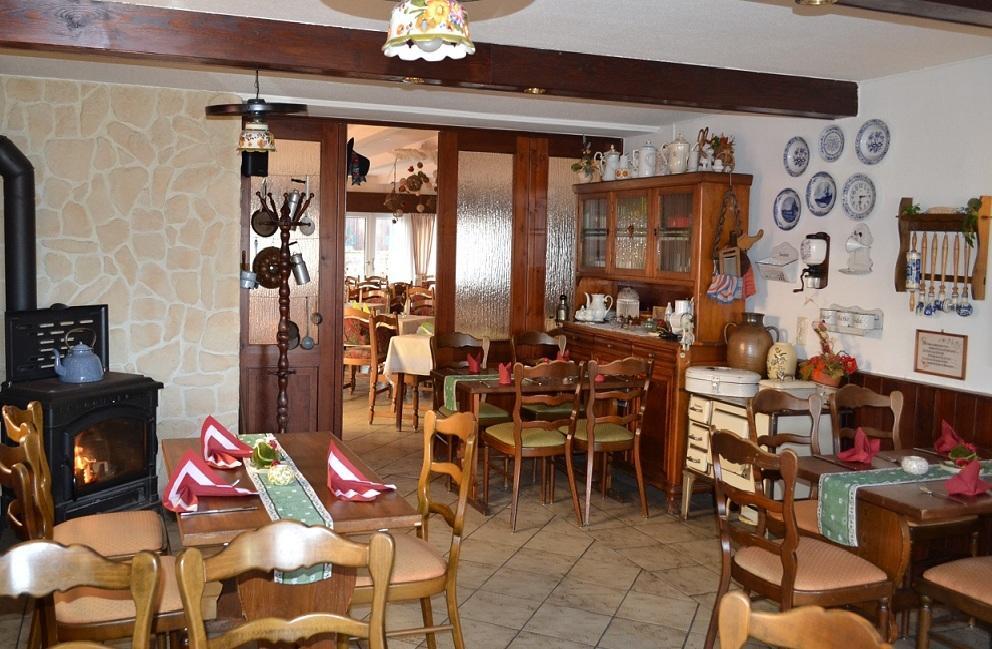 Hotel & Restaurant Zur Linde Фрайталь Экстерьер фото
