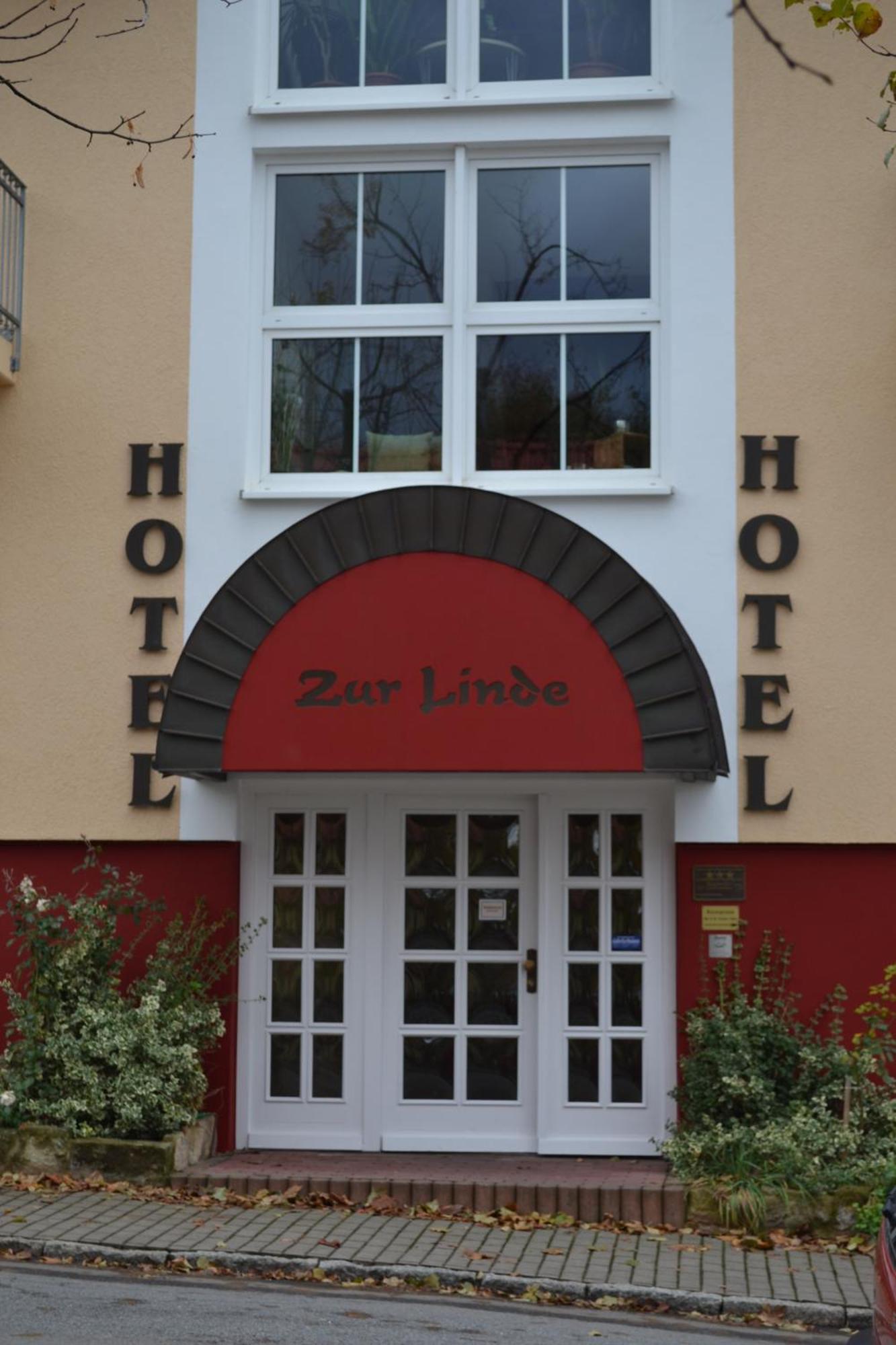 Hotel & Restaurant Zur Linde Фрайталь Экстерьер фото